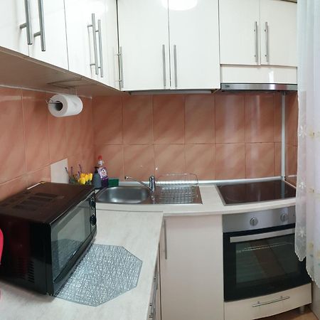 Elena Appartement Orşova Buitenkant foto